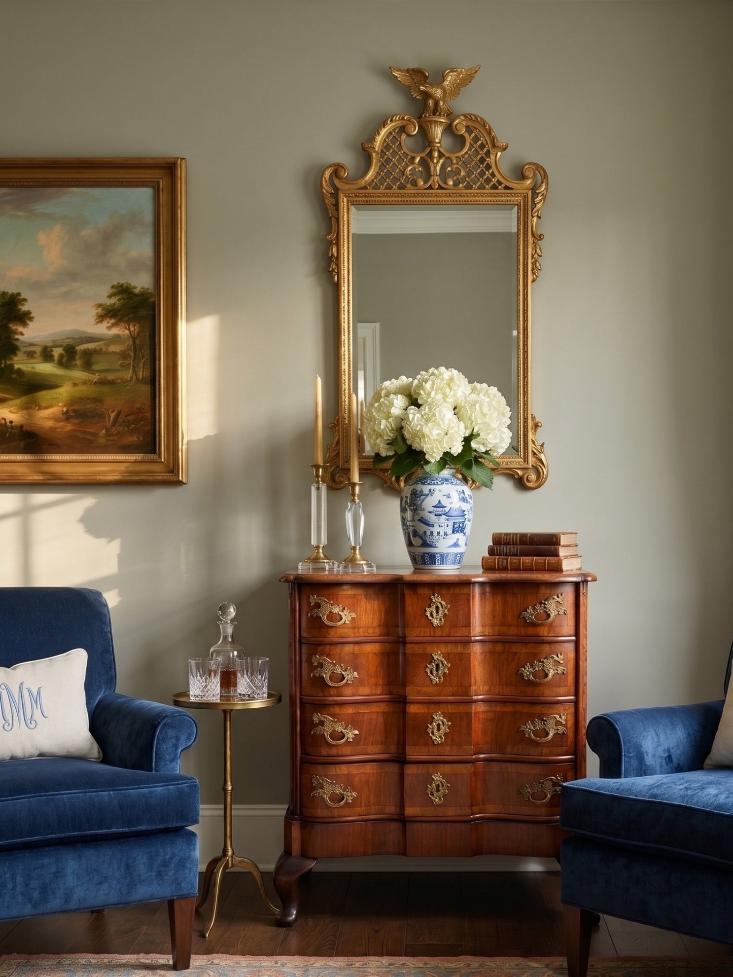 Dutch Walnut Serpentine Commode late baroque